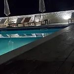 Ξενοδοχείο Relax 4*