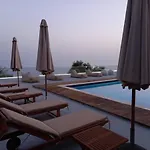Relax 4*