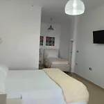 Relax Ξενοδοχείο Dhërmi