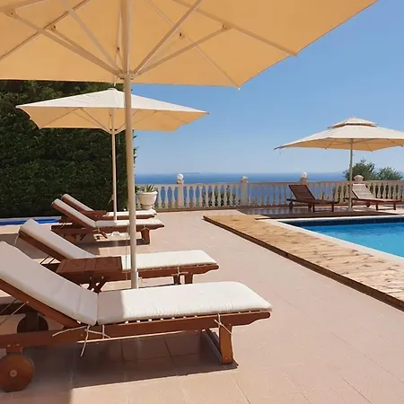 Ξενοδοχείο Relax Dhërmi