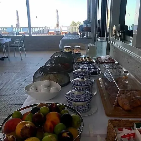 Relax Ξενοδοχείο Dhërmi