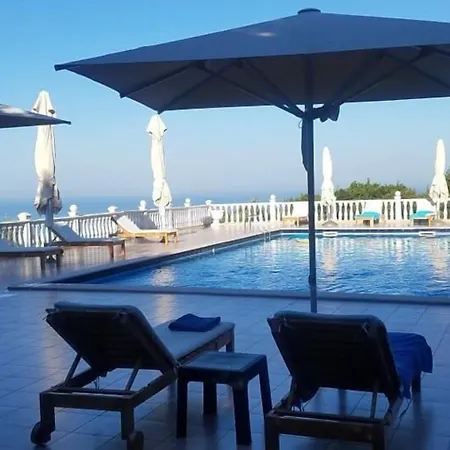 Ξενοδοχείο Relax Dhërmi